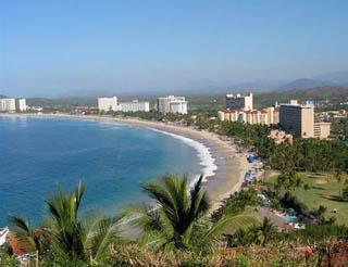 Las Playas de Ixtapa ~ Zihuatanejo Playas de Ixtapa