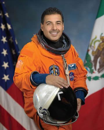 Jose Hernandez Astronauta Mexicano en Expo Ciam