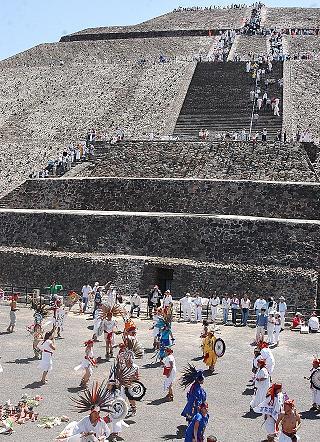 Equinoccio en Teotihuacán