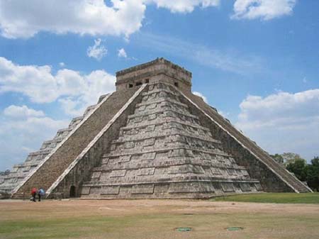 El turismo arqueológico El turismo arqueológico