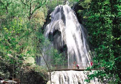 Parque Ecoturístico Cascada Cola de Caballo en Monterrey Parque Ecoturístico Cascada Cola de Caballo