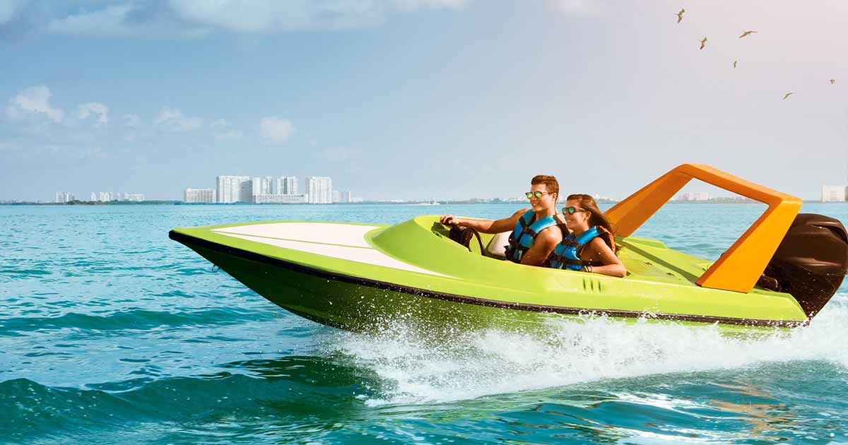 Cuatrimoto y lancha rápida en Playa del Carmen Riviera Maya Cuatrimoto y lancha rápida en Playa del Carmen Riviera Maya