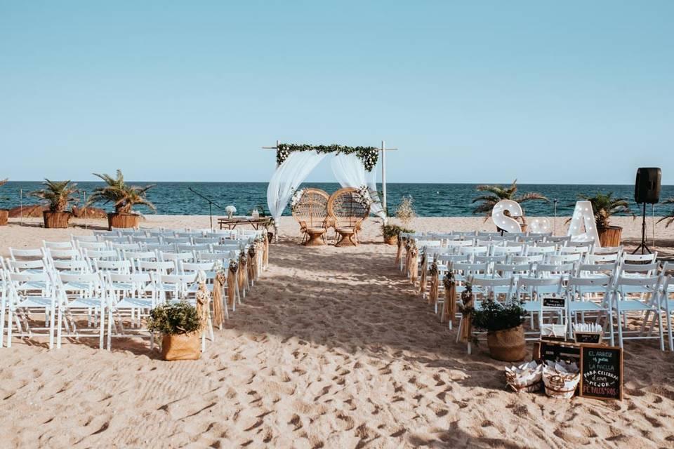 Celebra tu boda en la playa y crea recuerdos inolvidables Celebra tu boda en la playa y crea recuerdos inolvidables